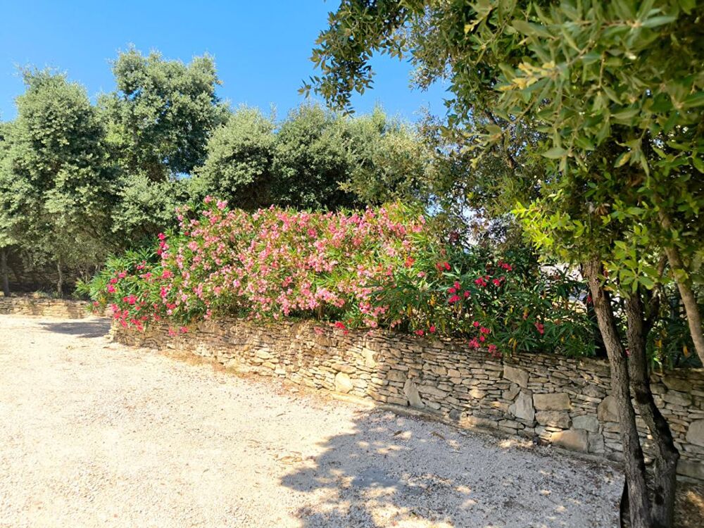 à vendre  Villa Uzès (30700)