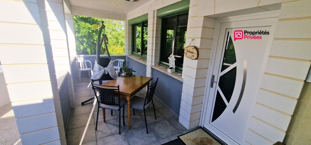 Très belle maison rénovée de 133 m² - 5 pièces - terrasses - dépendances - grange et jardin arboré