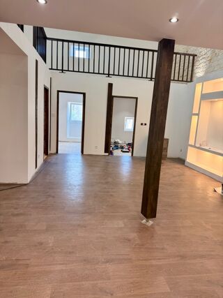  Immeuble à vendre 178 m² Chevillon