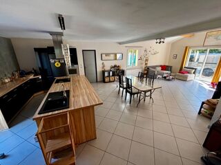  Maison  vendre 5 pices 127 m