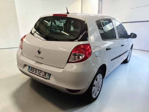 Clio III 1.5 DCI 70 AUTHENTIQUE 2009 occasion 06640 Saint-Jeannet