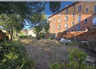  Appartement à louer 2 pièces 32 m²