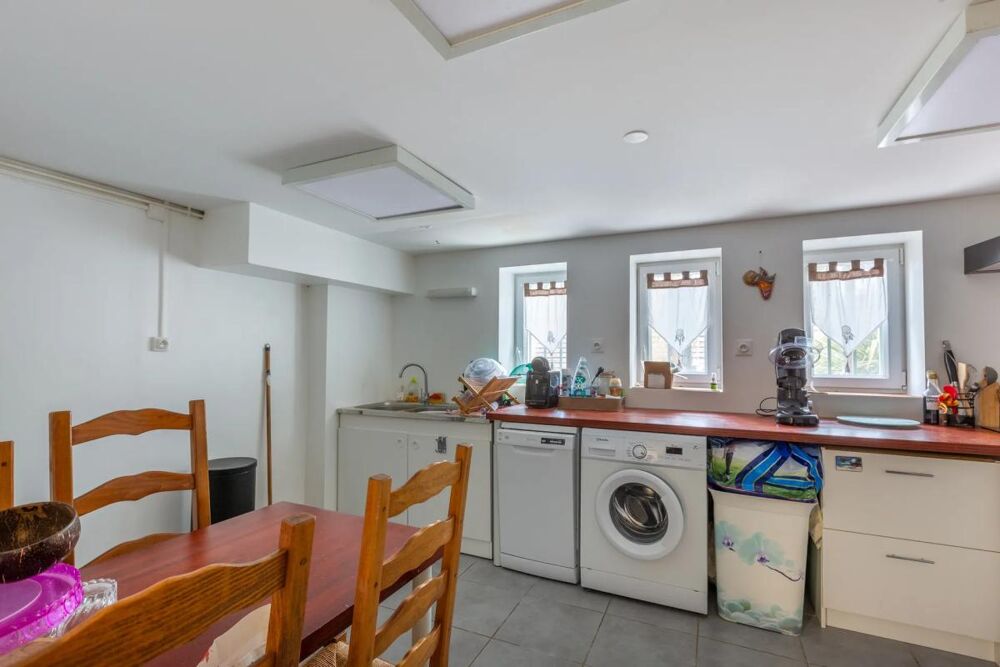 � vendre  Maison Villars-les-Dombes (01330)