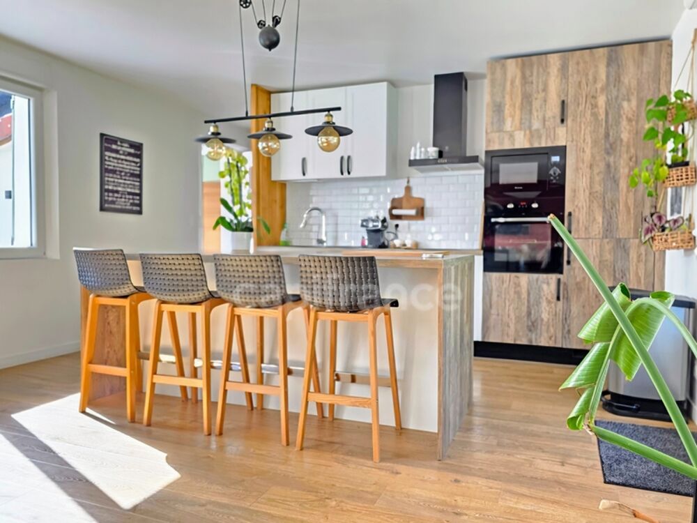 Vente Maison À VENDRE PROPRIÉTÉ DE CARACTÈRE PROCHE BAIE DE SOMME - DEUX HABITATIONS INDÉPENDANTES, GÎTE POSSIBLE à SAINT QUENTIN LA MOTTE CR Saint quentin la motte croix