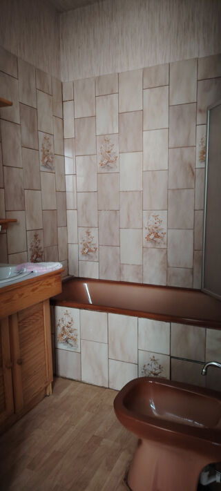  Maison à vendre 12 pièces 246 m²