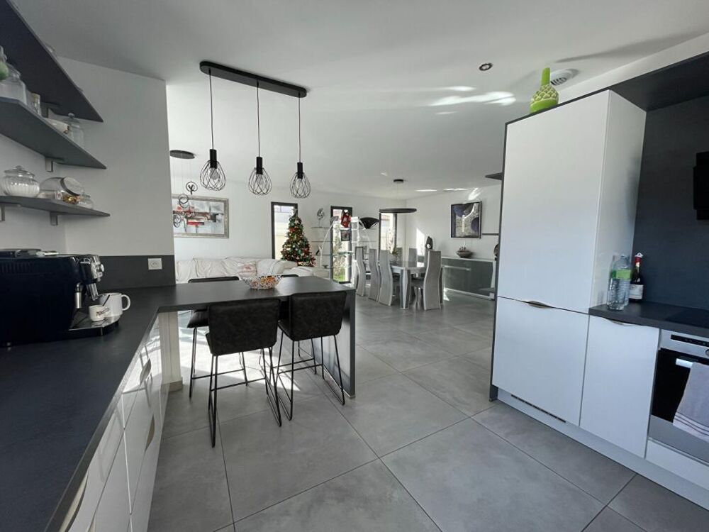 Vente Maison Maison Beziers 4 pièce(s) 132 m2 Beziers