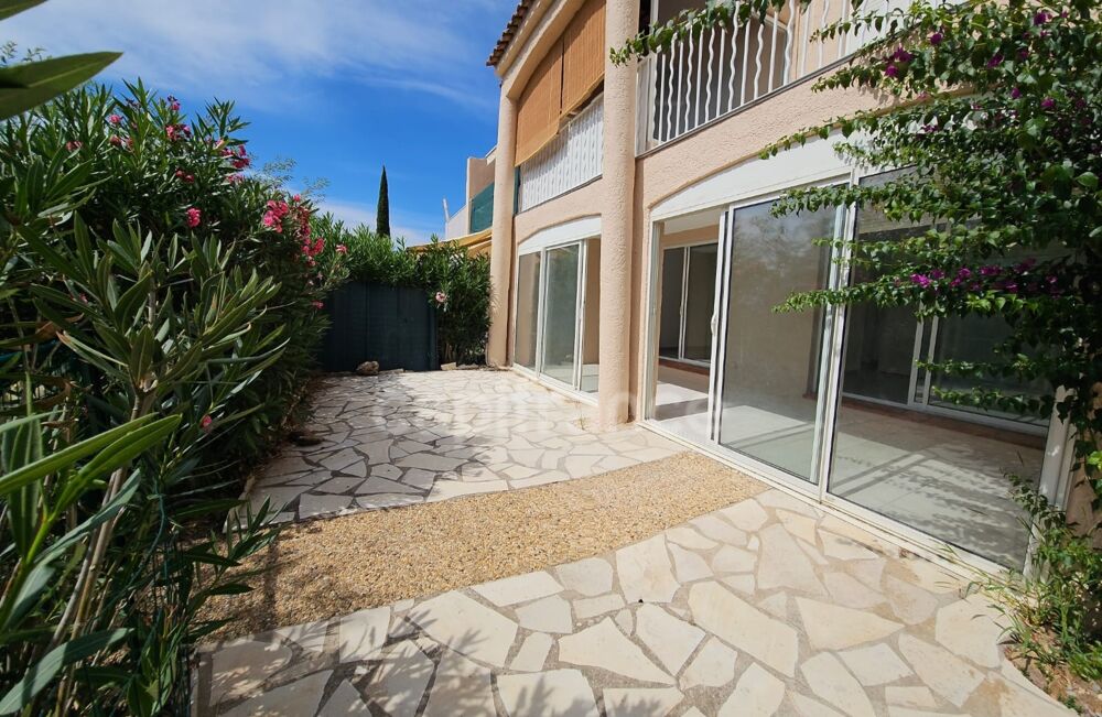 Appartement à vendre 3 pièces avec terrasse et parking Bormes les Mimosas (83)