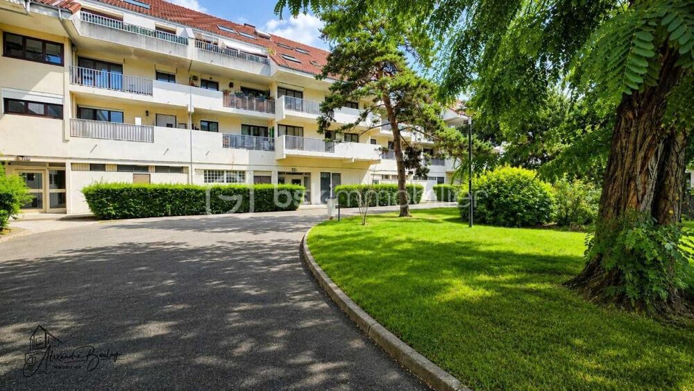 Vente Duplex/Triplex COUP DE CŒUR EN HYPER-CENTRE – DUPLEX ENTIÈREMENT RÉNOVÉ Longjumeau