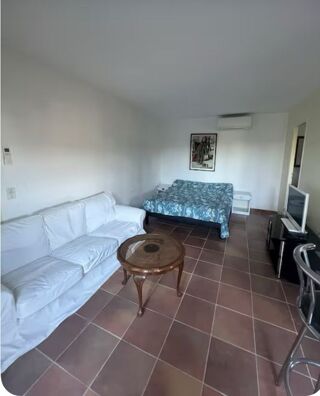  Appartement à louer 1 pièce 26 m² Sainte maxime