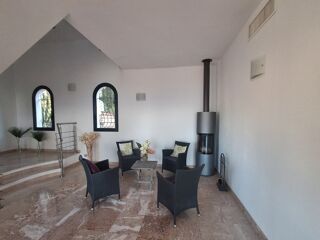  Maison � vendre 5 pi�ces 300 m�