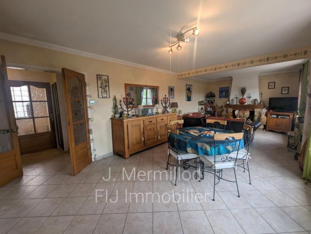 Vente Maison Maison 7 pièces / 183 m² / 393 000 EUR / SAINT-PRIVAT-DES-VIEUX Saint privat des vieux