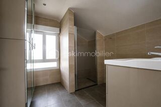  Maison à vendre 7 pièces 275 m²