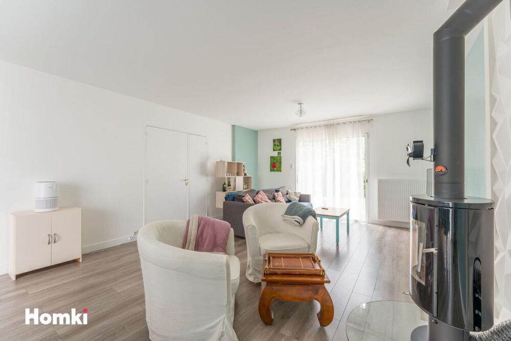 Maison/Villa T5 de 129 m² , Route de Gachet à Nantes - Face à l'école vétérinaire