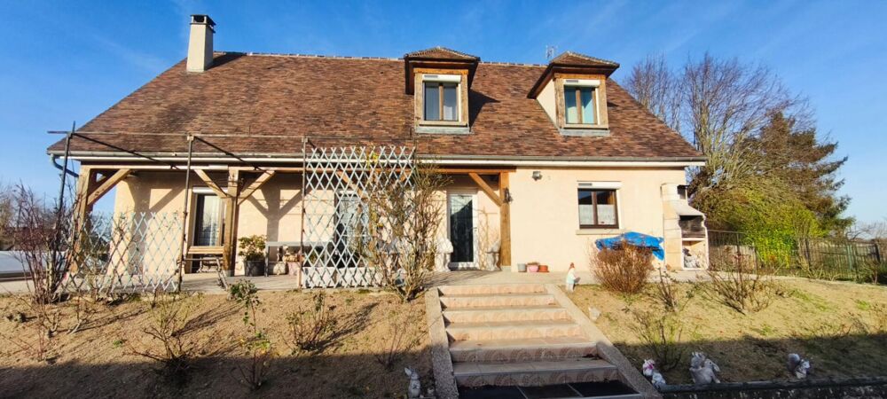 Maison Maizieres La Grande Paroisse 5 pièces 151 m2 sous-sol total, piscine couverte