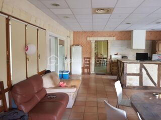  Immeuble à vendre 7 pièces 2000 m²