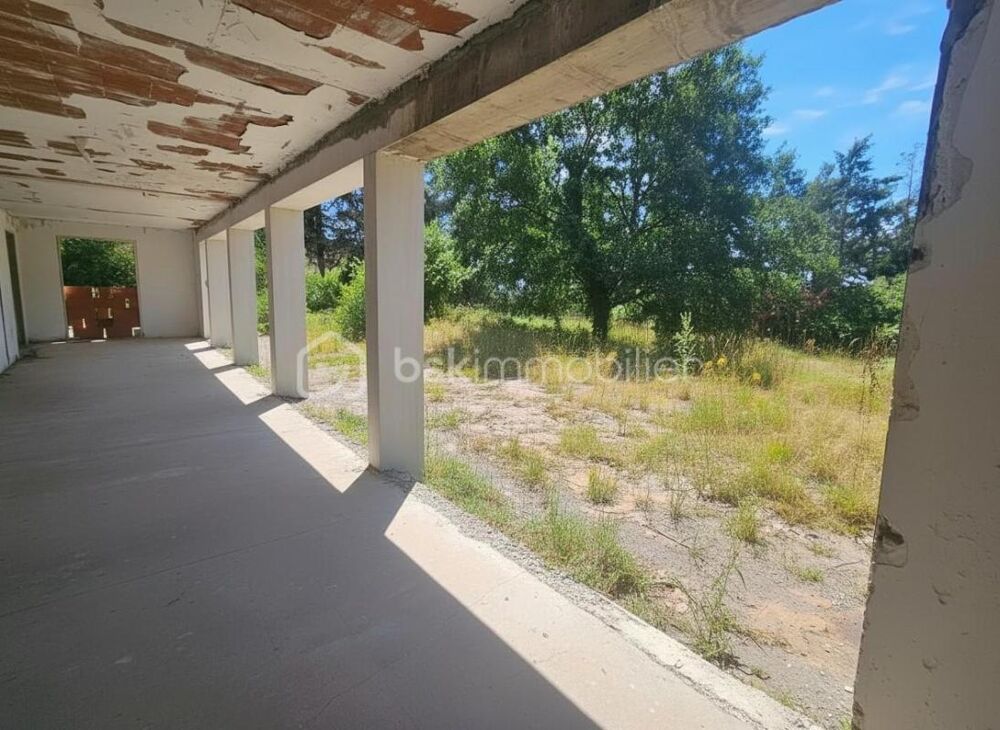 Vente Maison RIORGES – RUE MARECHAL FOCH – EMPLACEMENT D'EXCEPTION Riorges