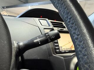Yaris 5 portes 1.4 D4-D 90 cv 2010 occasion 85190 Venansault