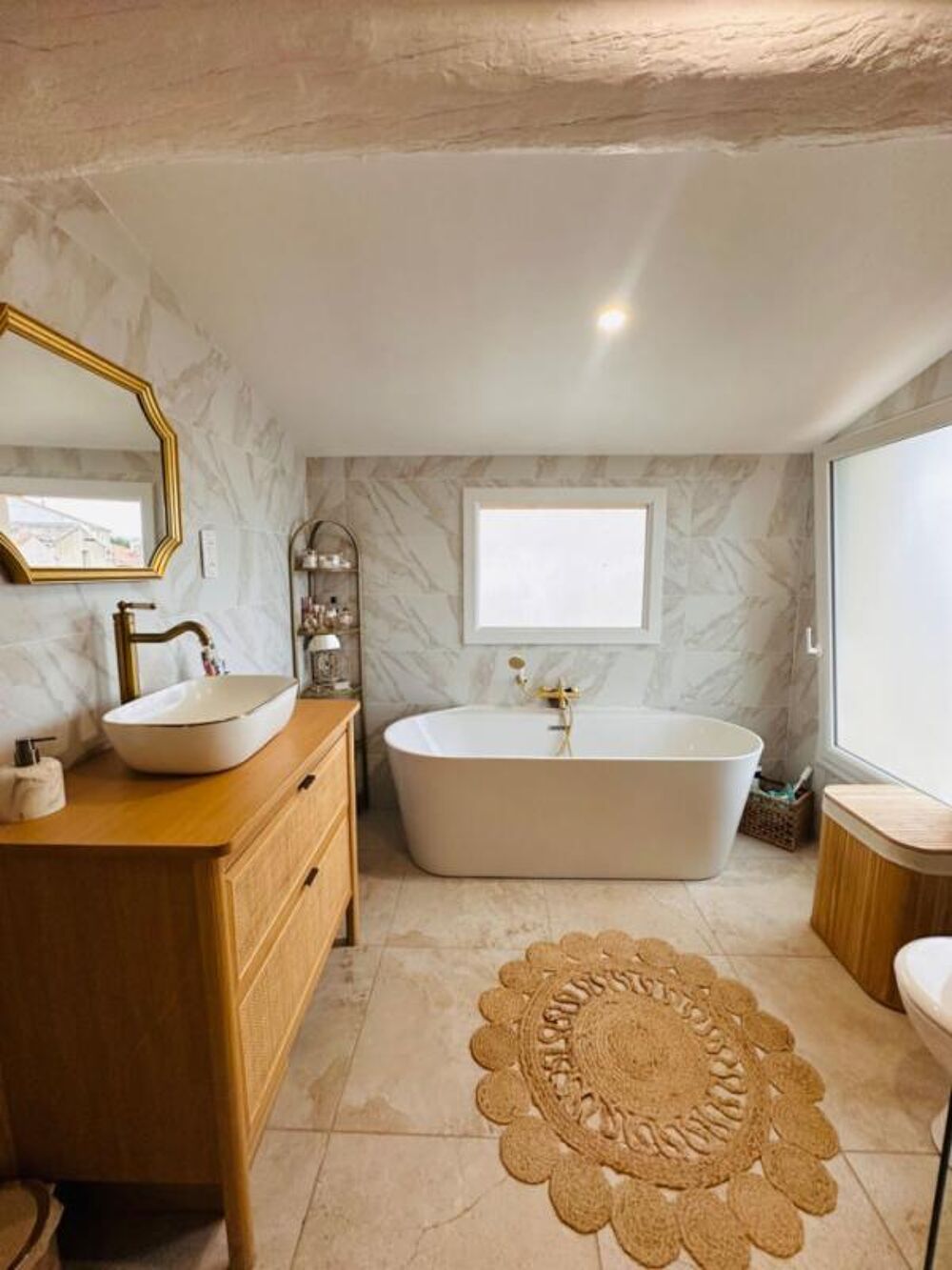 Maison plus appartement de 186.42 m2