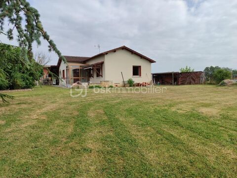   Maison individuelle avec terrain et d�pendances, � Peyrecave Maison - 6 pi�ce(s) - 98 m�