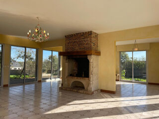  Maison � vendre 8 pi�ces 250 m�