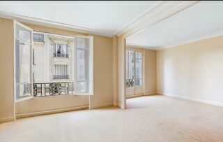 Appartement 6 pièces 121 m² · à Paris 16 · 121 m² · 949 000 €