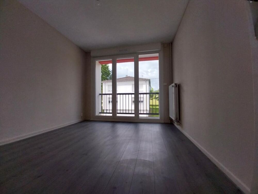 Location Appartement Appartement Type 3 avec Balcon - RACHECOURT SUR MARNE Rachecourt sur marne