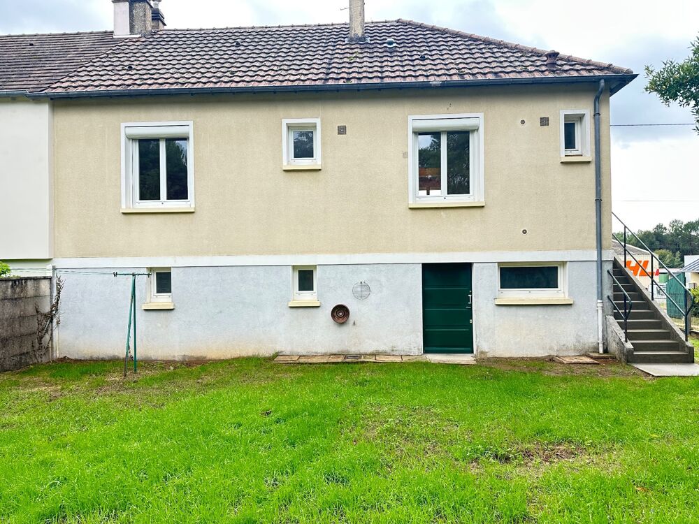 Vente Maison Maison 70 m² avec jardin de 419 m² et sous-sol complet – Écommoy Ecommoy
