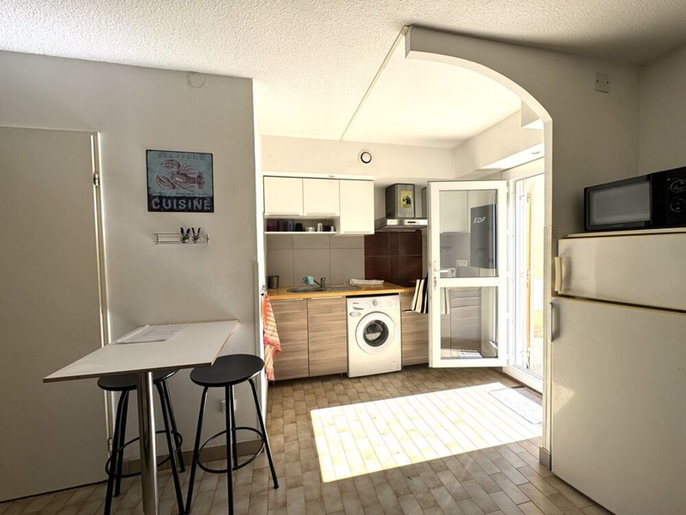 Appartement à vendre 3 pièces COMME UNE PETITE MAISON A AIGULONGUE