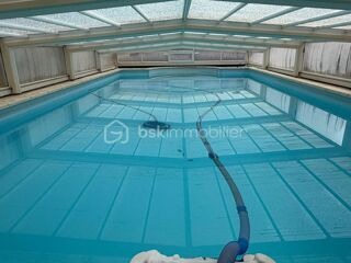  Villa � vendre 10 pi�ces 230 m�