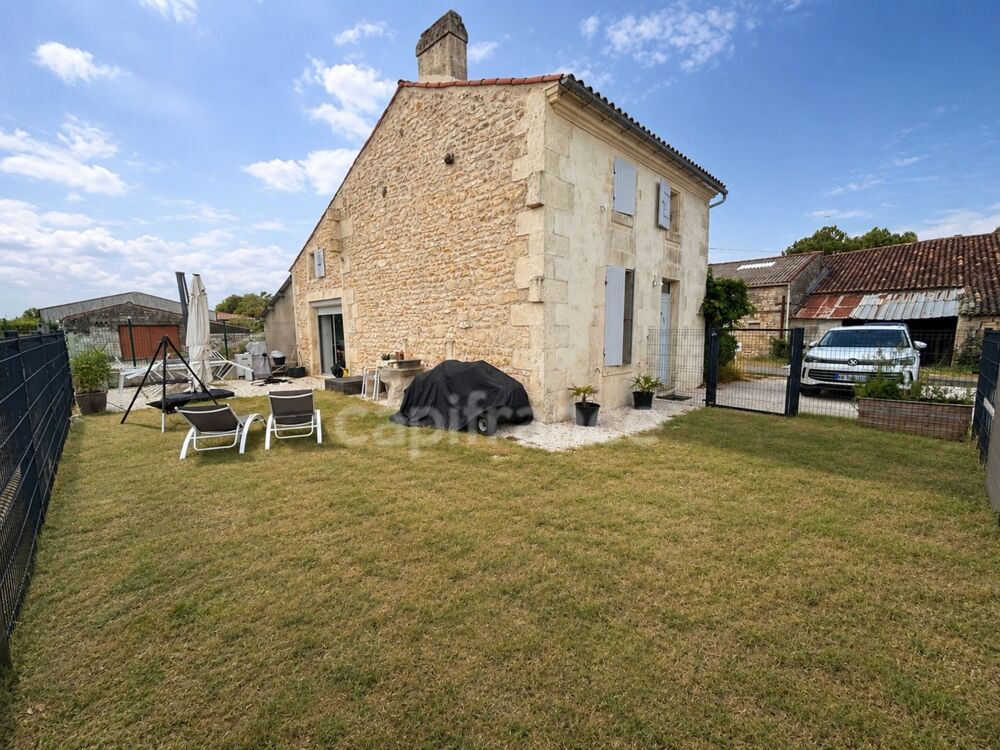 Maison 4 pièces 85 m² · à Saint Porchaire · 85 m² · 198 800 €