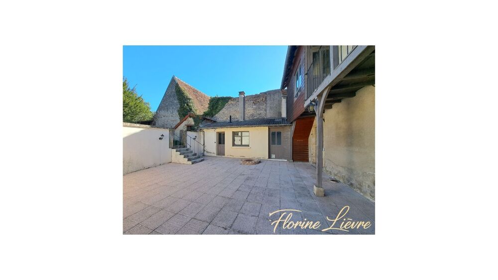 Maison à vendre 5 pièces CHARENTON DU CHER (18) 128m2 avec Studio indépendant