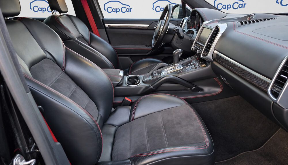 Cayenne 4.8 V8 420 AWD TIPTRONIC 8 GTS - Automatique Toit ouvrant 2013 occasion 72000 Le Mans