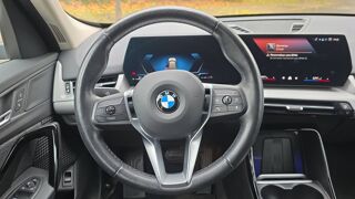 X1 sDrive 18i 140 DKG7 Base - Automatique Entretien constructeu 2023 occasion 95000 Cergy