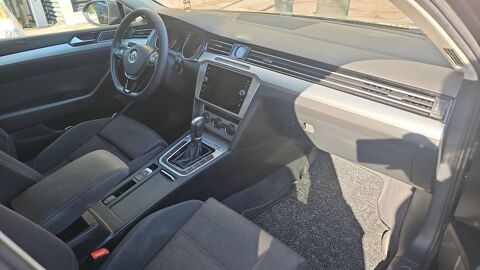 Passat VIII 1.6 TDI 120 DSG7 Confortline 2018 occasion 75017 Paris