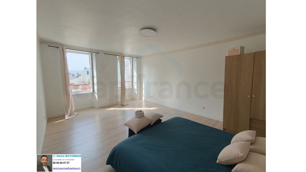 Vente Immeuble Ensemble immobilier mixte 420 m² – Centre-ville de Châteauneuf-du-Faou Chateauneuf du faou