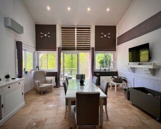  Propri�t�/ch�teau � vendre 11 pi�ces 420 m� Laroque timbaut