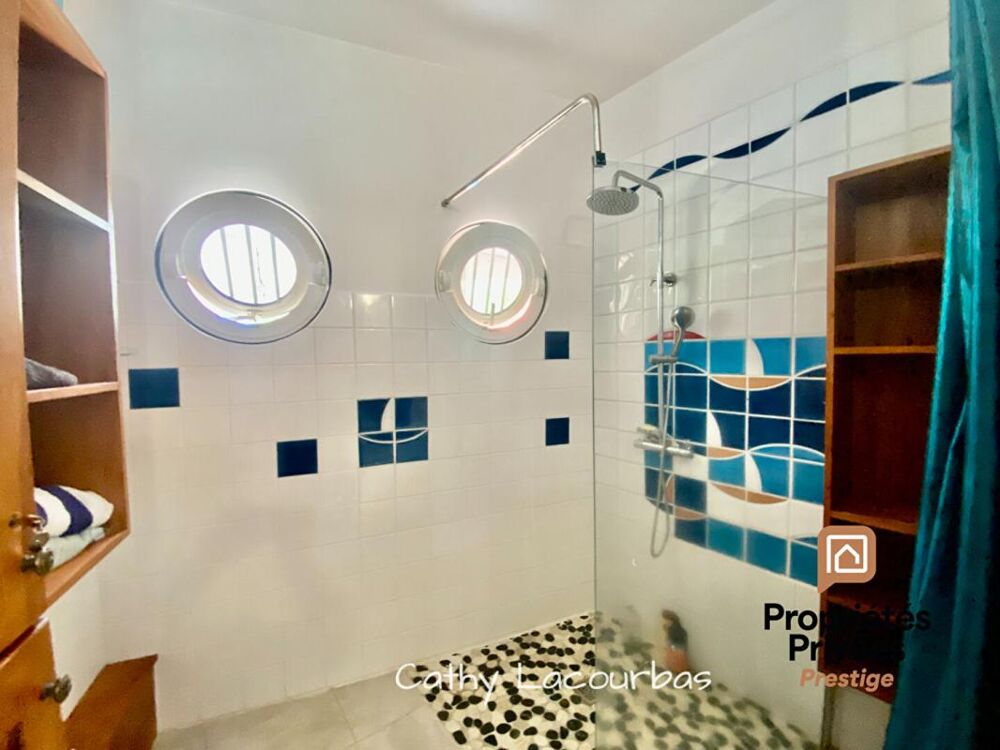 à vendre  Villa Baie-Mahault (97122)