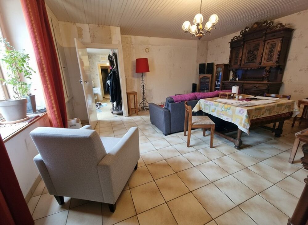 ENSEMBLE IMMOBILIER/ MAISON à vendre 4 pièces secteur FAYL-BILLOT (52) sur 1182 m2 de TERRAIN