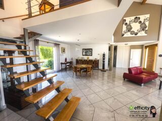  Maison  vendre 10 pices 200 m