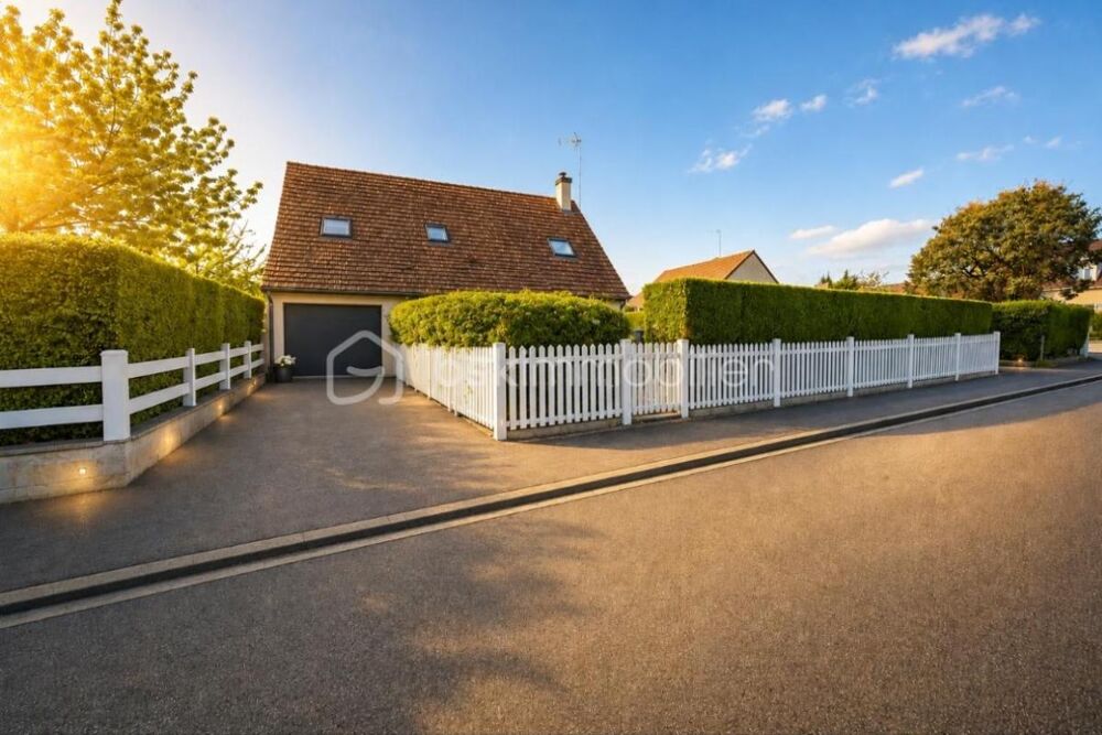 Vente Maison Maison Auneau 107m2 -  3 chambres possibilité de 4 Auneau