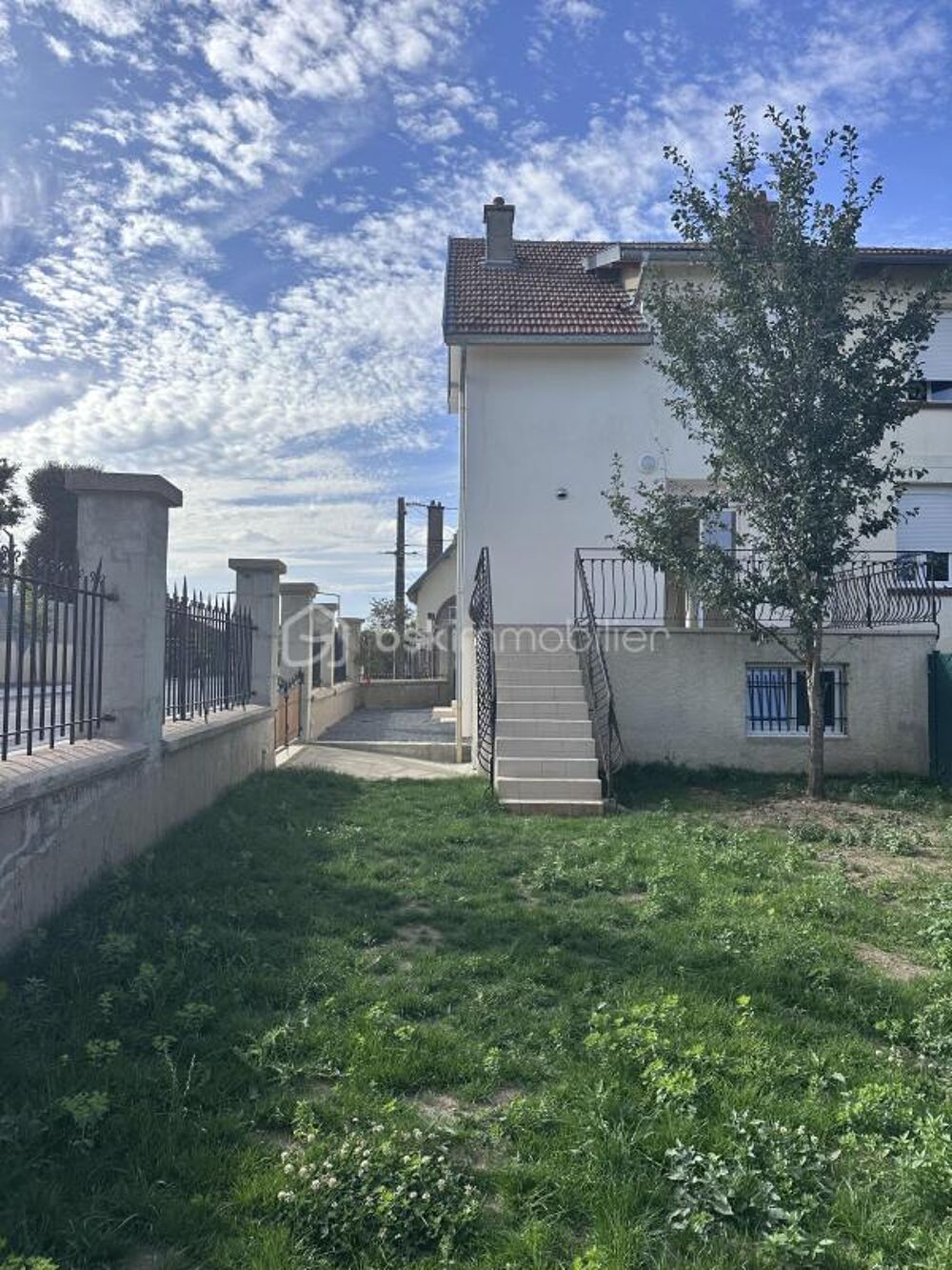 MAISON ENTIÈREMENT RÉNOVÉE  DPE A