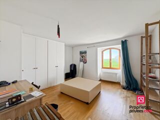  Maison � vendre 8 pi�ces 234 m�