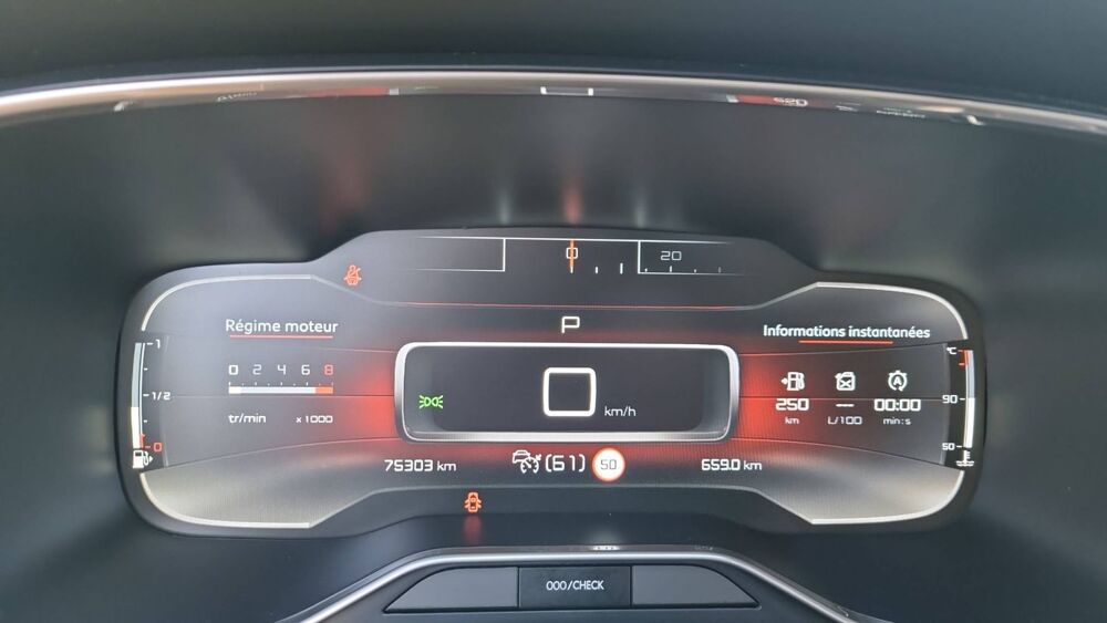 C5 aircross I 1.2 PureTech 130 EAT8 Shine - Automatique Toit ouvrant 2020 occasion 42500 Le Chambon Feugerolles