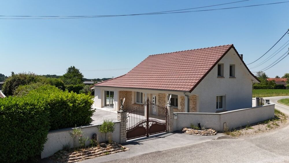 Maison 7 pièces 164 m² · à Bletterans · 164 m² · 360 000 €