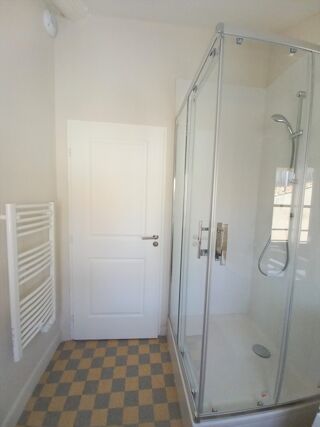  Appartement à louer 2 pièces 38 m²