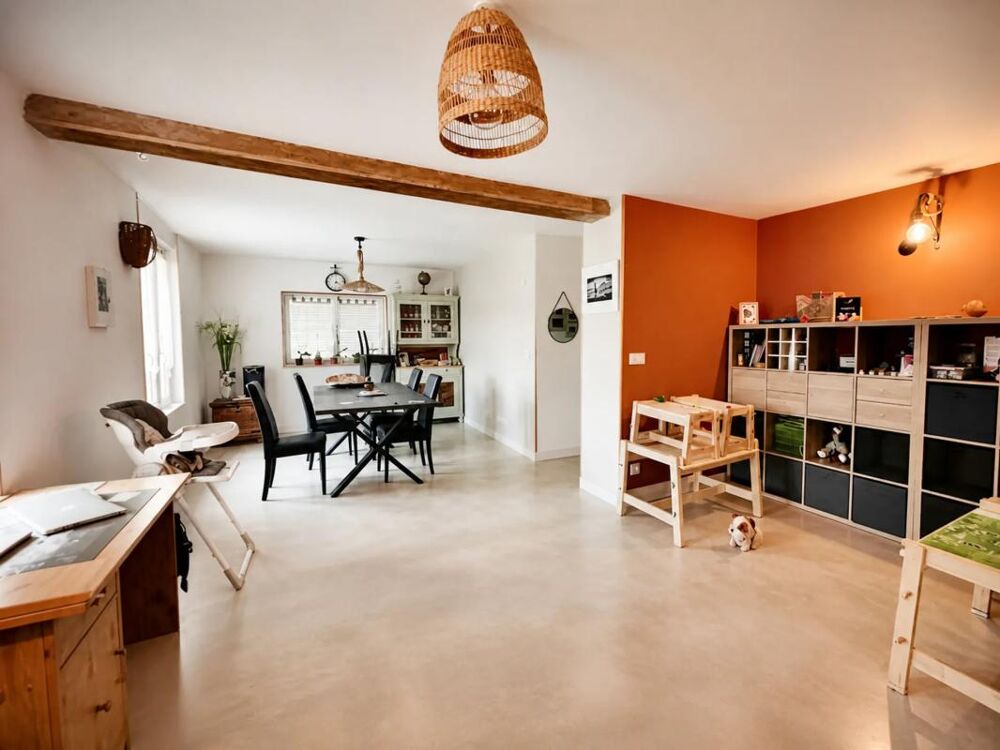 Vente Maison Maison de 6 pièces de 180 m² à Saint-Germain-des-Bois Saint germain des bois