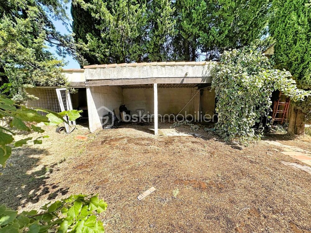 Vente Maison RARE ! MAISON À FORT POTENTIEL  A RENOVER ENTIEREMENT SUR 1 000 m² DE TERRAIN AU CALME ABSOLU ! Pelissanne
