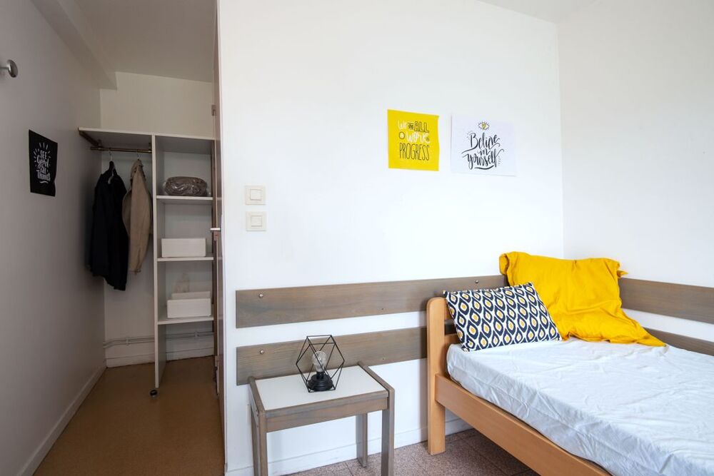 Location Appartement Chambre de 15m2 à louer sur Écully Ecully