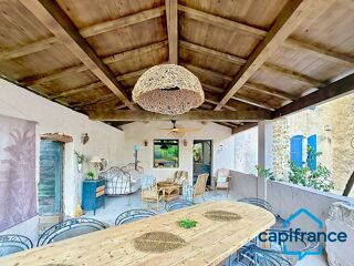  Maison à vendre 15 + pièces 525 m²
