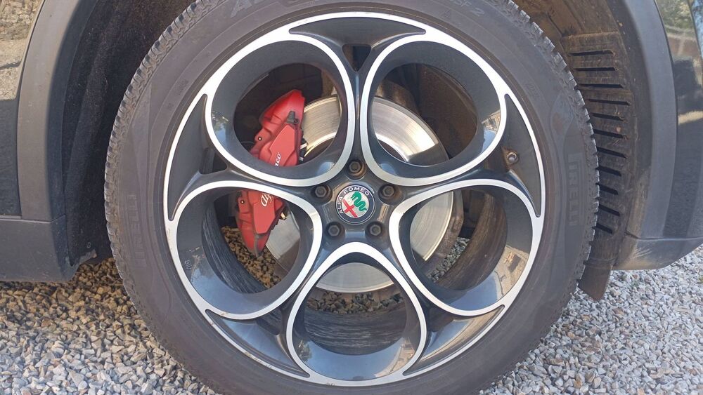 Stelvio MY19 2.2 210ch Q4 BVA8 Turismo - Automatique Toit ouvrant 2019 occasion 50250 La Haye